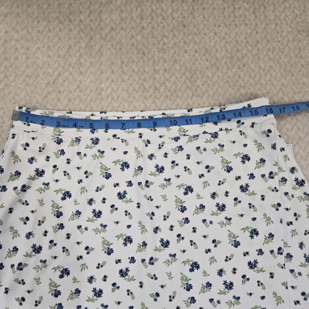 Lillie Green Floral Golf Skort Skirt Shorts White Blue UPF 50+ Large NWT - Picture 4 of 11